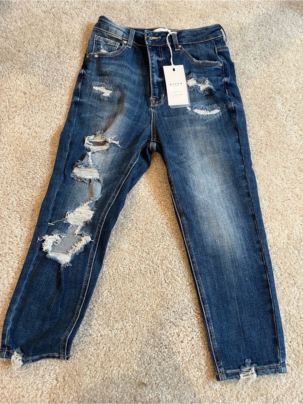 NWT Risen Cropped Jeans Distressed Mid-Dark Denim Short